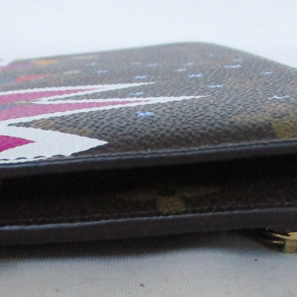 100% AUTHENTIC LOUIS VUITTON LTD EDITION ANIMATION POCHETTE WEEKEND CLUTCH - Picture 11 of 15